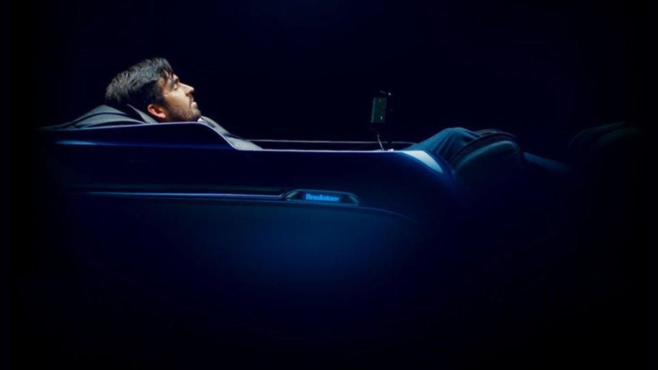 Introducing the Brookstone Mach IX Massage Chair - MassageChairPlanet.com
