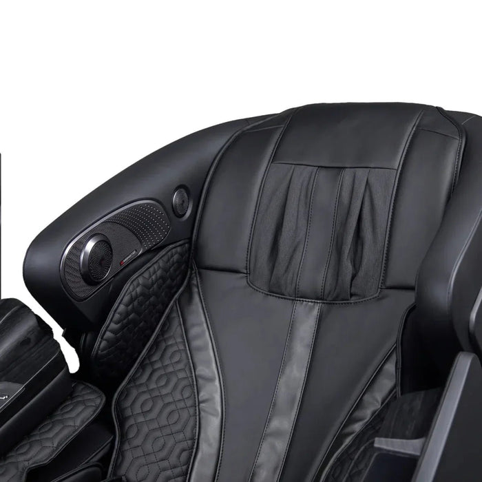 Osaki Platinum - Vanguard Duo 4D Massage Chair – close-up of backrest padding