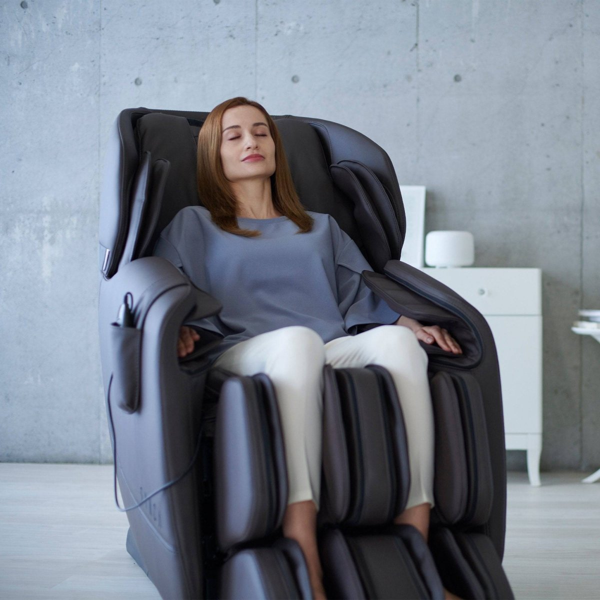 Synca Hisho Massage Chair —
