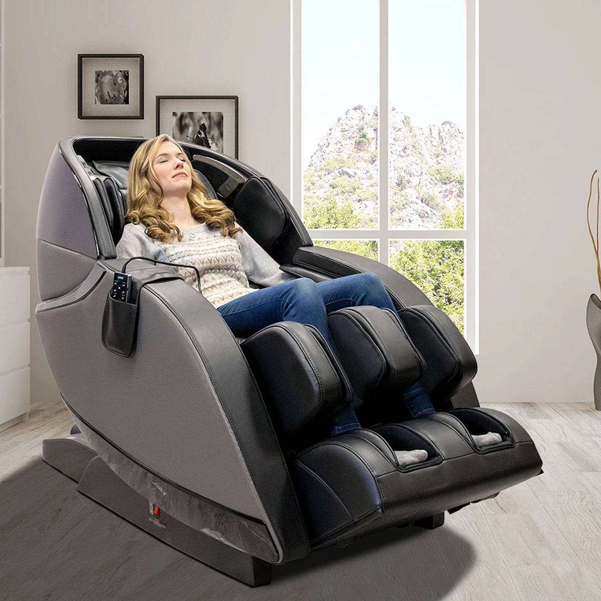 Kyota Kansha M878 4D Massage Chair - MassageChairPlanet.com
